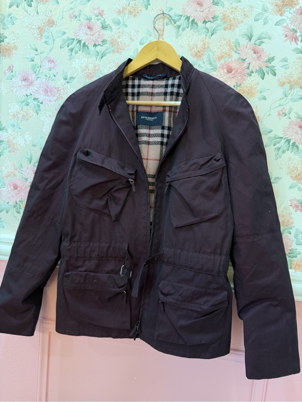 Vintage Burberry woman’s Dark purple Field Jacket with Signature Check Lining